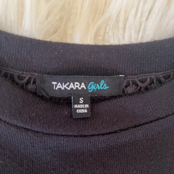 Takara Girls "Cropped Top in Midnight" - Picture 2 of 5